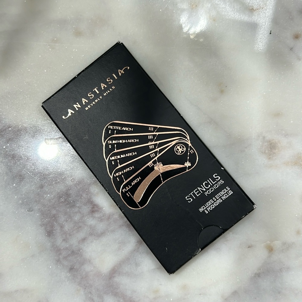 Anastasia Beverly Hills Eyebrow Stencils ✨
